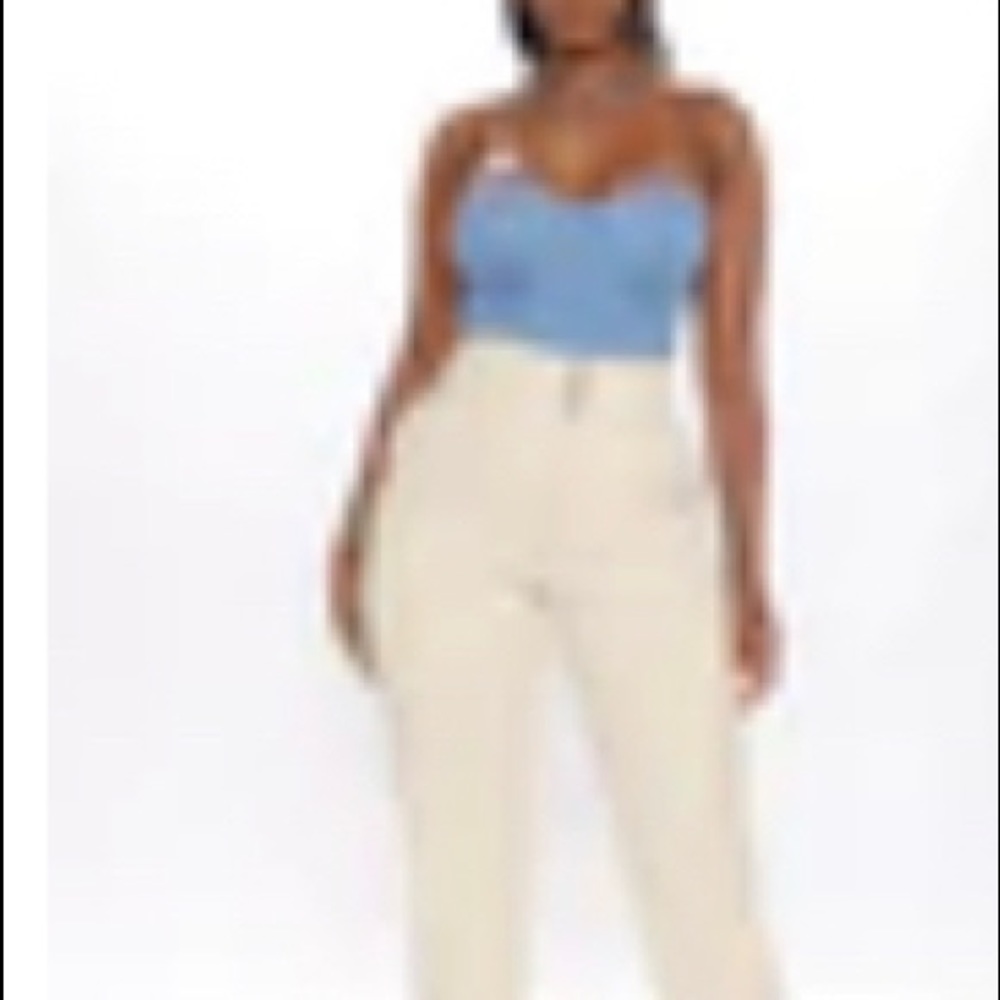 Fashion Nova Balloon Crop Jeans Size XL